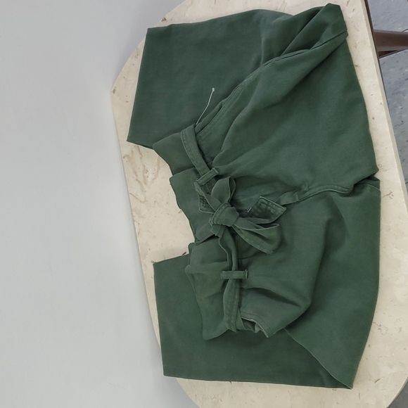 NEW BLANKNYC Paperbag Jogger Waist Tapered Pants Size 25 in Color Secret Garden - Picture 6 of 9